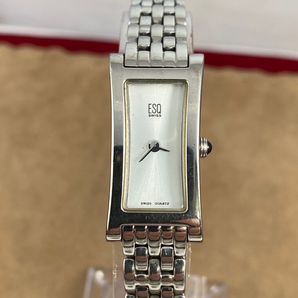 Vintage Movado ESQ Ladies Silver Tone Stainless Steel Thin Dress Watch